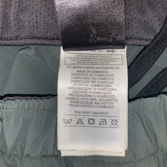 USED | Adidas Terrex | Men's | Multi Pant | Size 30" - Picture 4 of 11